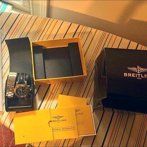 Breitling Chrono Avenger Ti, E13360, Blue Dial, B&